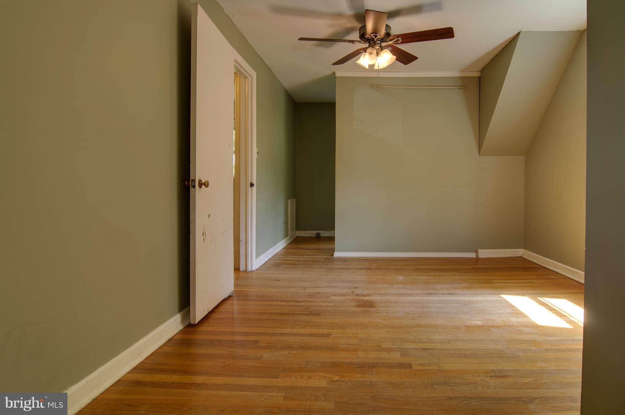 5900 Lockwood Road Cheverly, MD 20785 - Photo 17 of 30 Master Bedroom