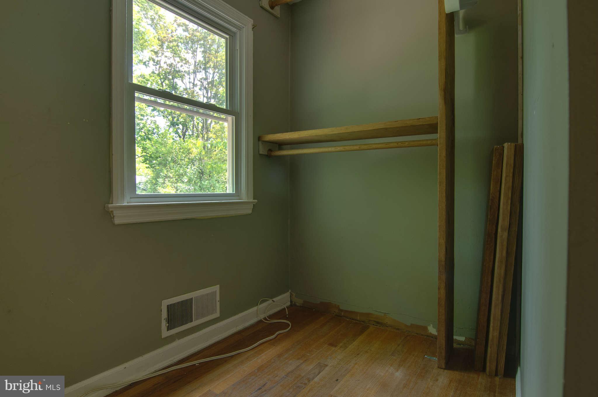 5900 Lockwood Road Cheverly, MD 20785 - Photo 18 of 30 Walk-in closet in master bedroom