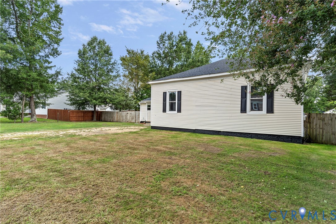 166 Wright Avenue Colonial Heights, VA 23834 - Photo 23 of 37
