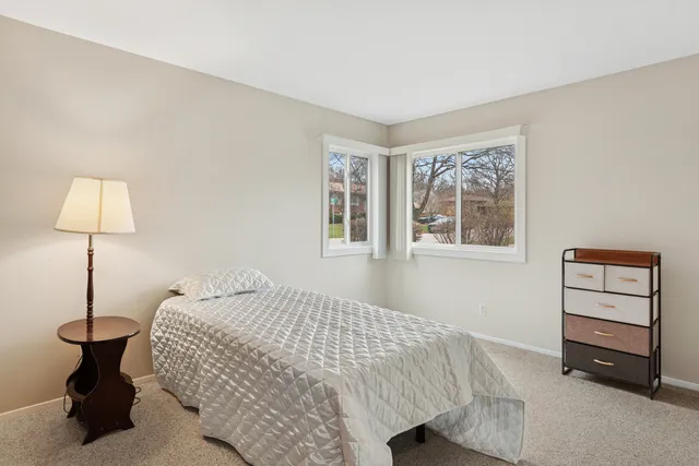 $259,000 | 101 Aberdeen Court, Geneva, IL 60134