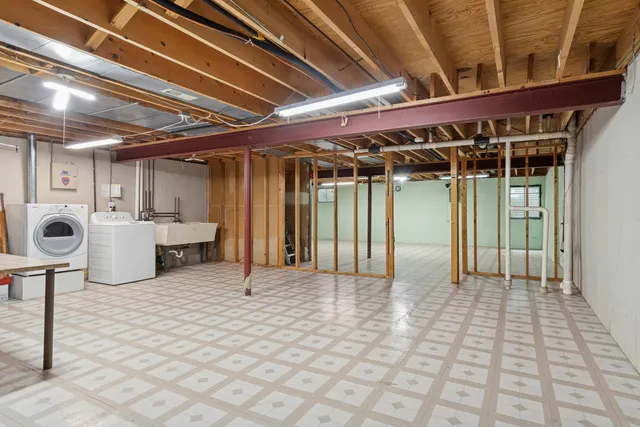 $259,000 | 101 Aberdeen Court, Geneva, IL 60134