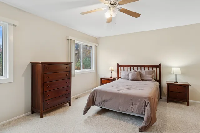 $259,000 | 101 Aberdeen Court, Geneva, IL 60134