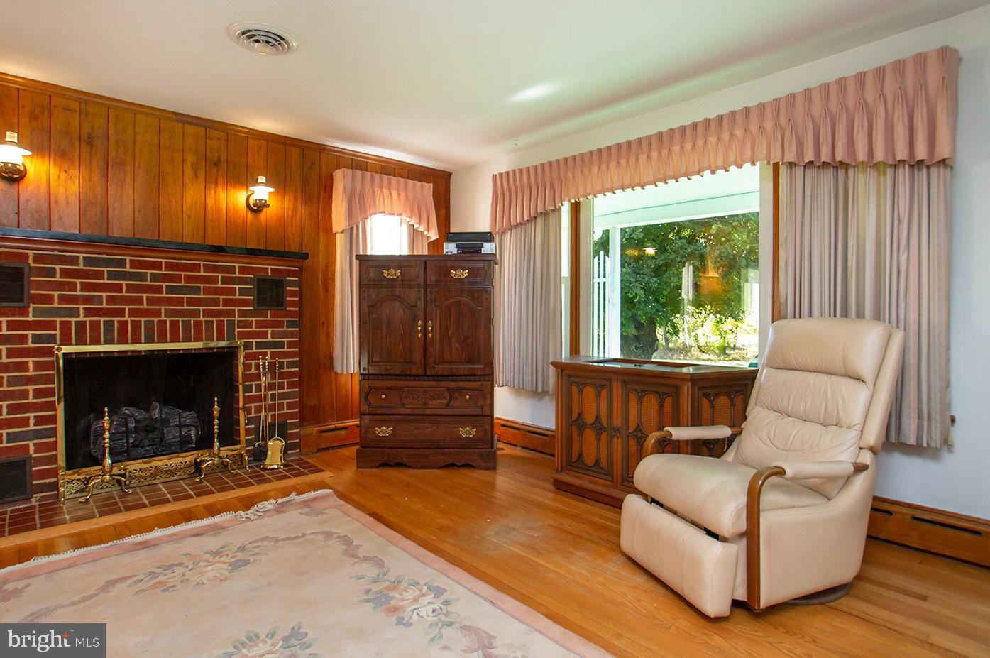 619 Miller Road Parkton, MD 21120 - Photo 9 of 40 Gallery Image 9