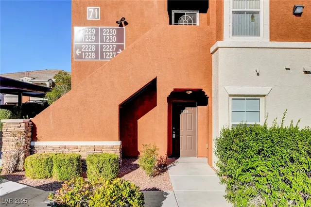 $1,500 | 9303 Gilcrease Avenue, Unit 1229, Las Vegas, NV 89149