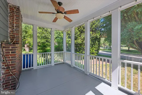 $1,050,000 | 3810 Dresden Street, Kensington, MD 20895