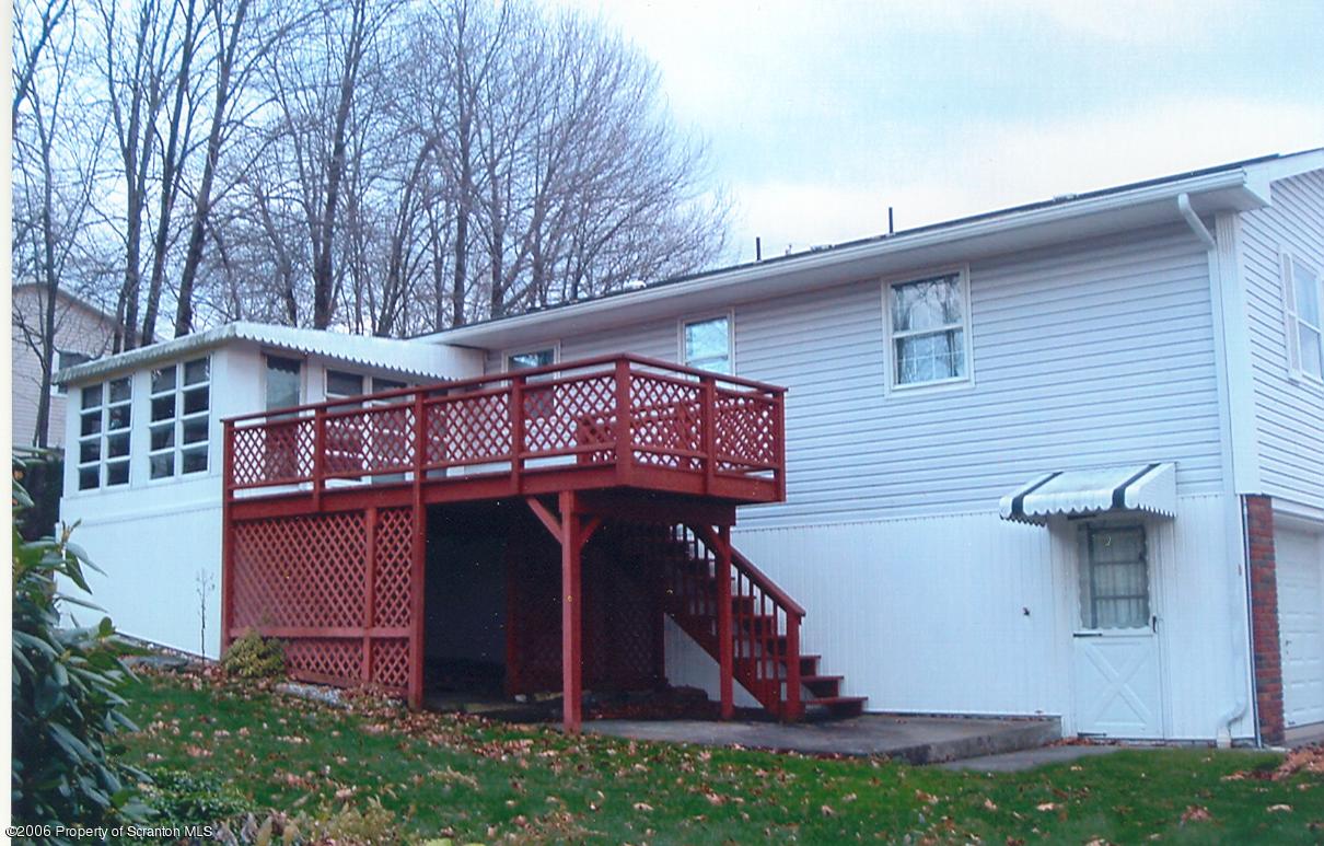 106 T Rt 367 Moscow, PA 18444 - Photo 2 of 2 Gallery Image 2