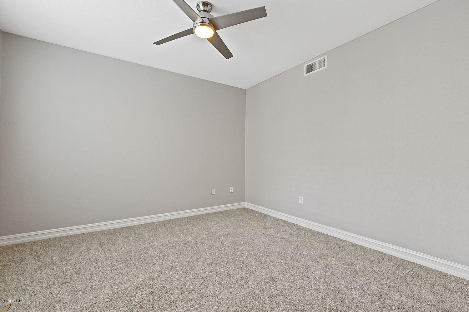 1431 Windshore Way Oxnard, CA 93035 - Photo 14 of 33 019_1431-windshore-way-oxnard-ca-usa-002