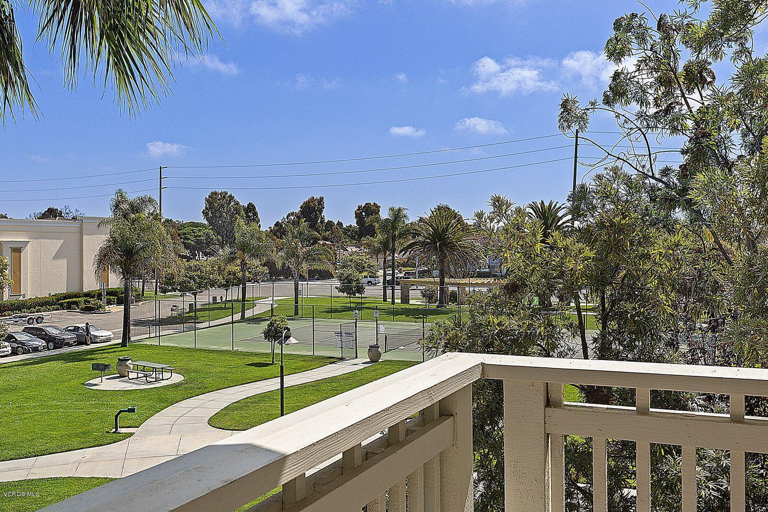1431 Windshore Way Oxnard, CA 93035 - Photo 19 of 33 011_1431-windshore-way-oxnard-ca-usa-018