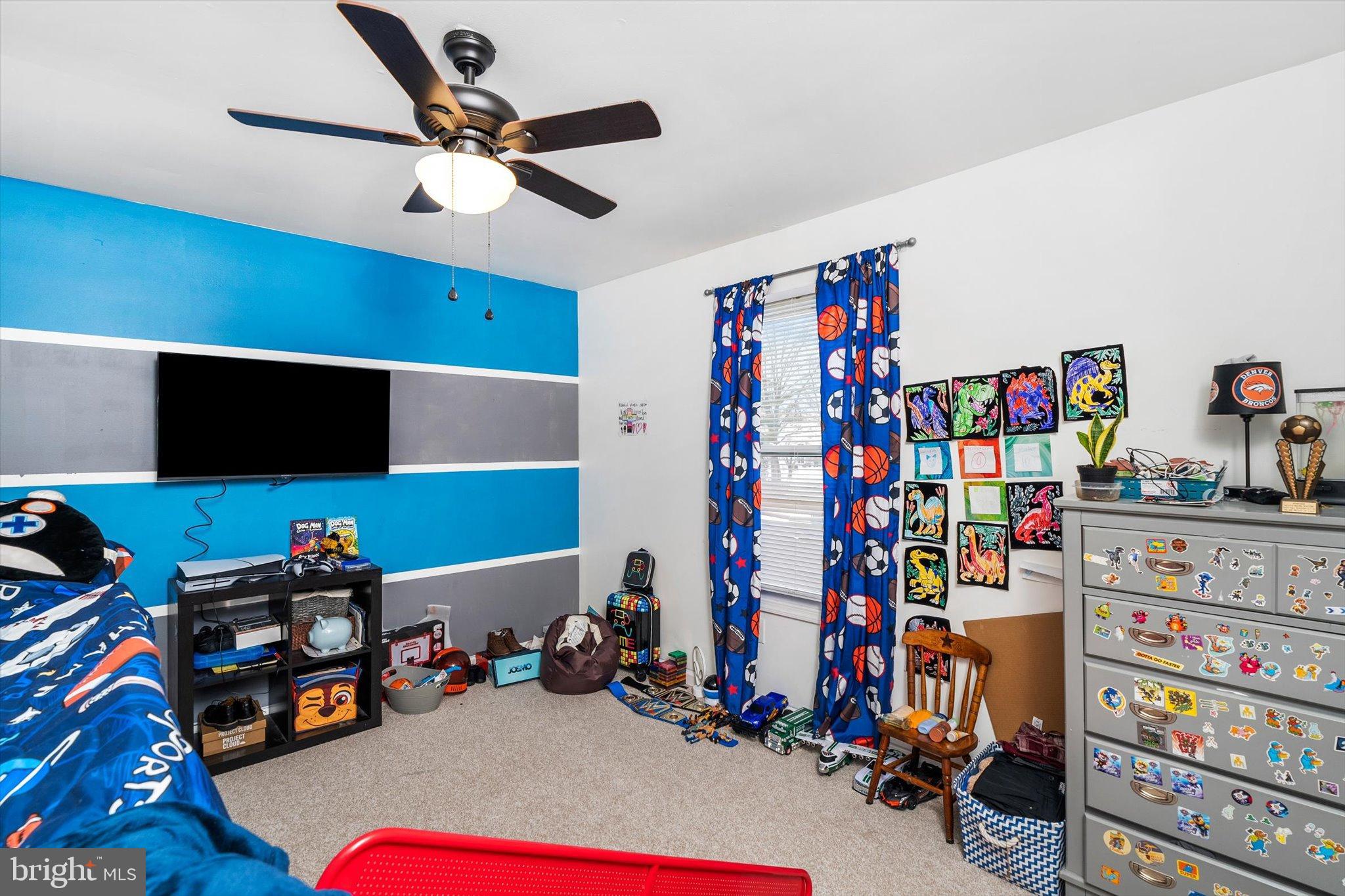 3 Scenic View Drive Sicklerville, NJ 08081 - Photo 15 of 26 a room with gym equipment and a flat screen tv