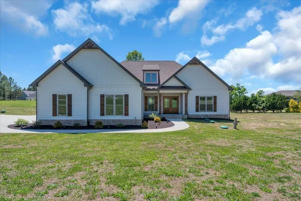 $789,000 | 126 Bobcat Trail, Jasper, TN 37347