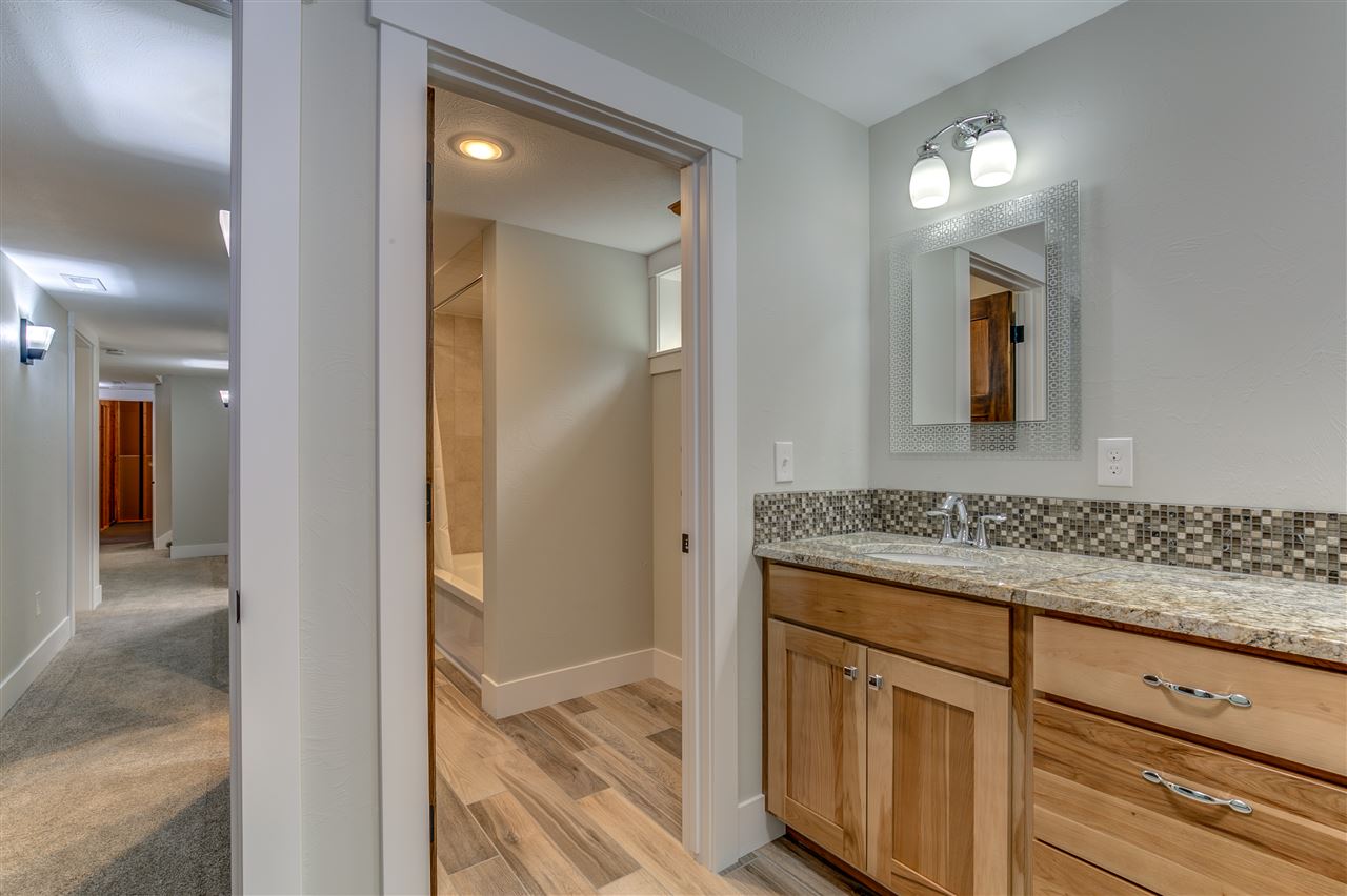 4129 South Linke Road Greenacres, WA 99016 - Photo 15 of 20
