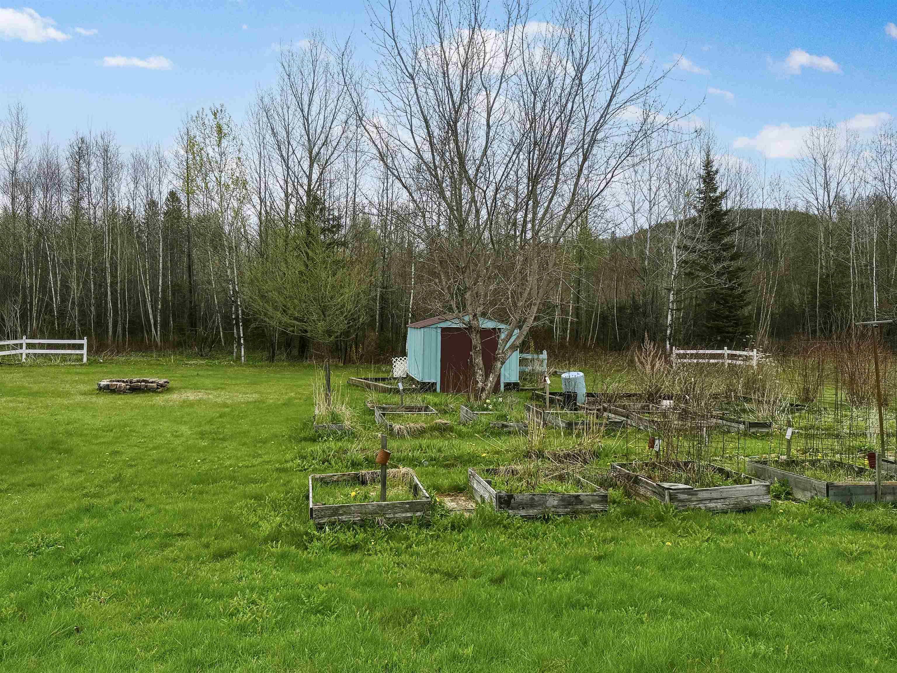 347 River Road Canaan, VT 05902 - Photo 4 of 27