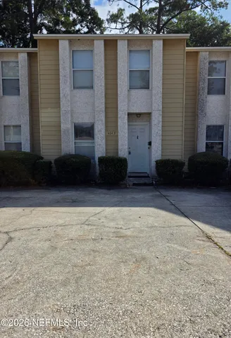 $1,250 | 4647 Barnes Road South, Jacksonville, FL 32207