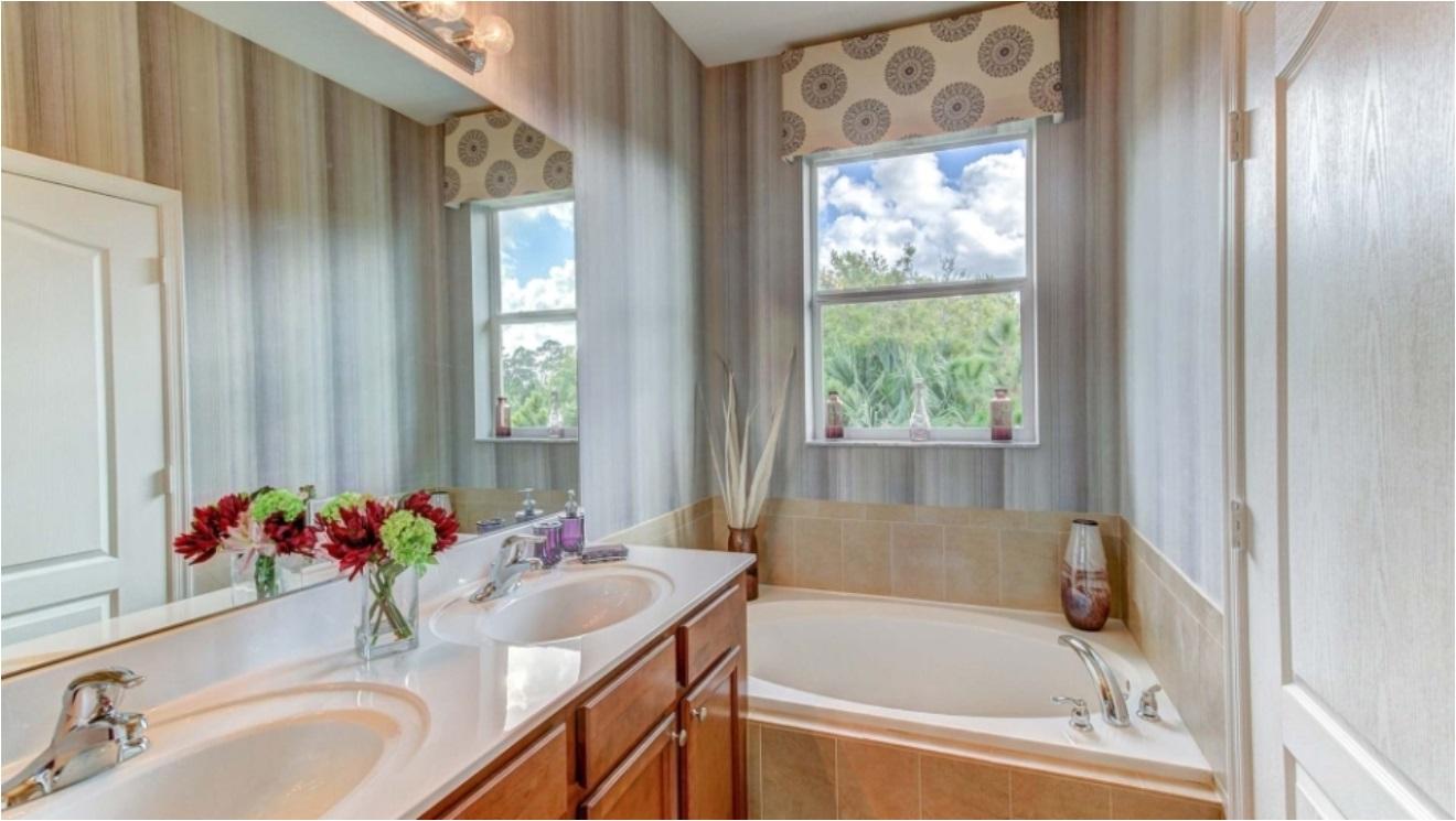 3063 Southwest Otter Lane Stuart, FL 34997 - Photo 9 of 12 Aliso_Master_Bathroom