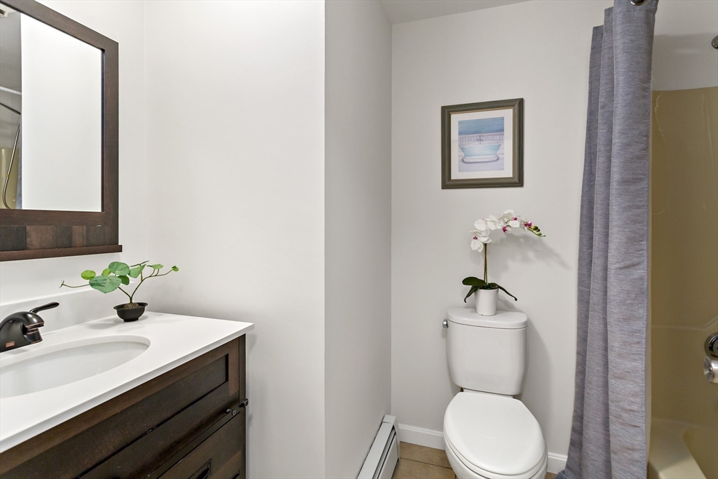 180 Davisville Road Falmouth, MA 02536 - Photo 20 of 28 Gallery Image 20