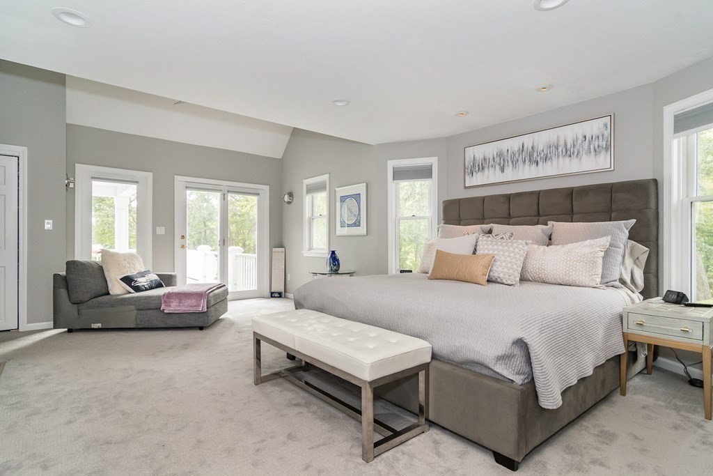 232 Salem End Road Framingham, MA 01702 - Photo 13 of 32 Gallery Image 13