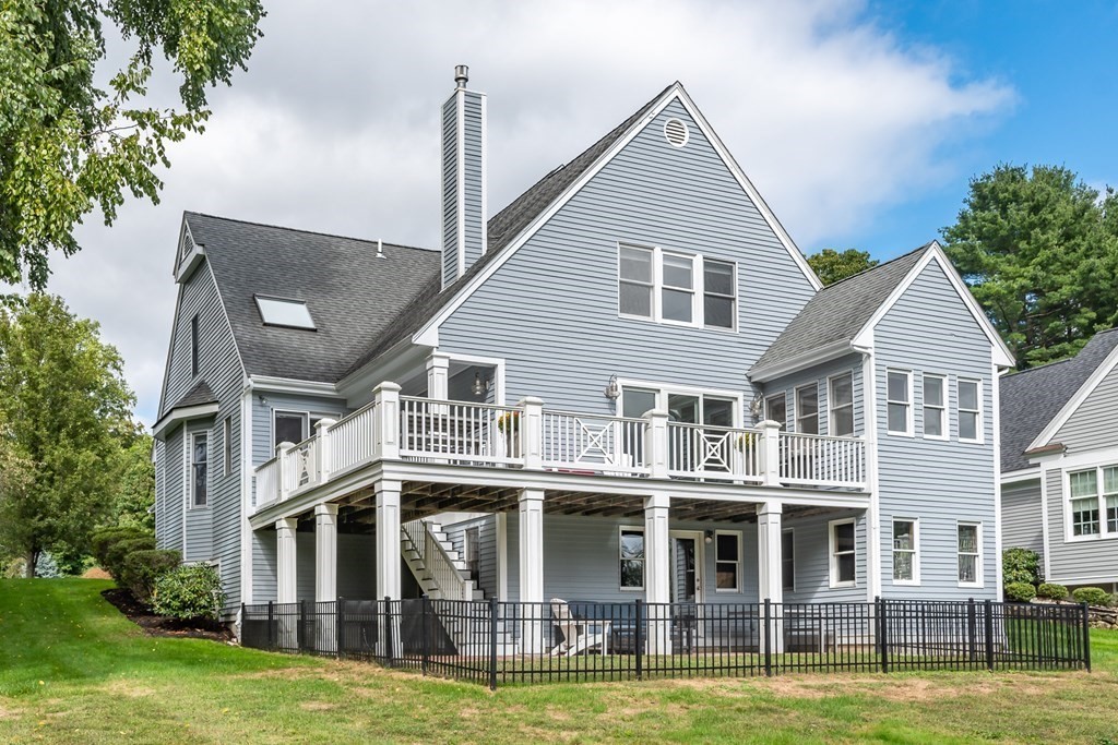 232 Salem End Road Framingham, MA 01702 - Photo 2 of 32 Gallery Image 2