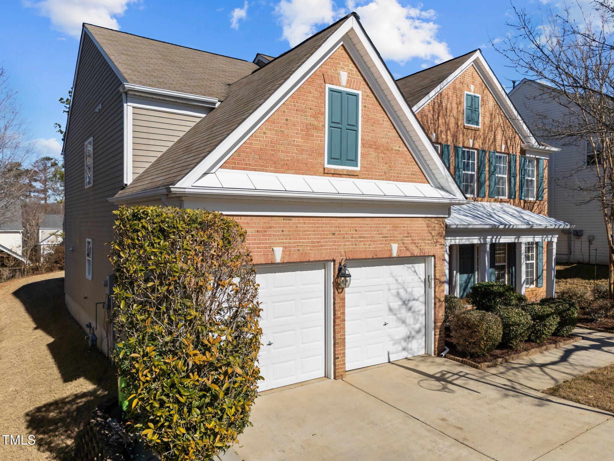 5430 Wind Mountain Lane Raleigh, NC 27613 - Photo 3 of 48 2-web-or-mls-DJI_20250130121024_0889_D