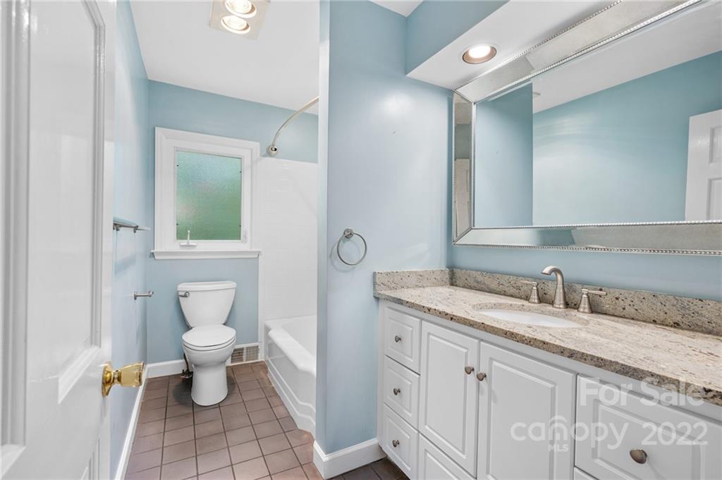 69 Gibson Road Asheville, NC 28804 - Photo 18 of 30 Gallery Image 18