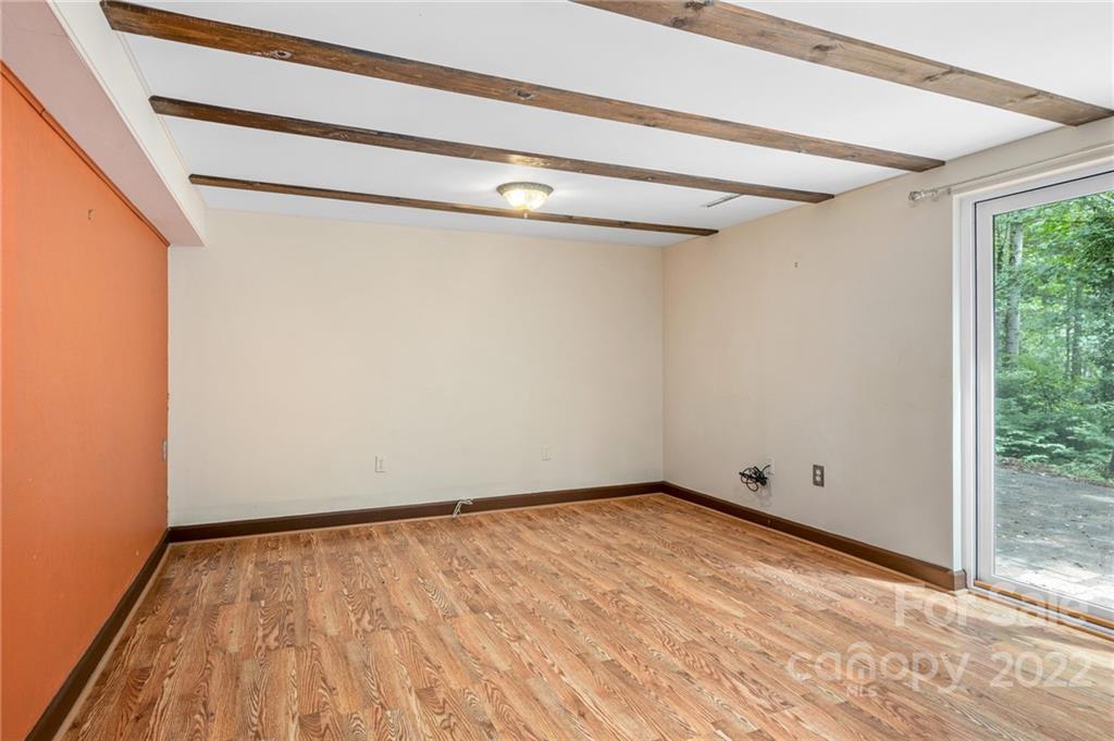 69 Gibson Road Asheville, NC 28804 - Photo 20 of 30 Gallery Image 20