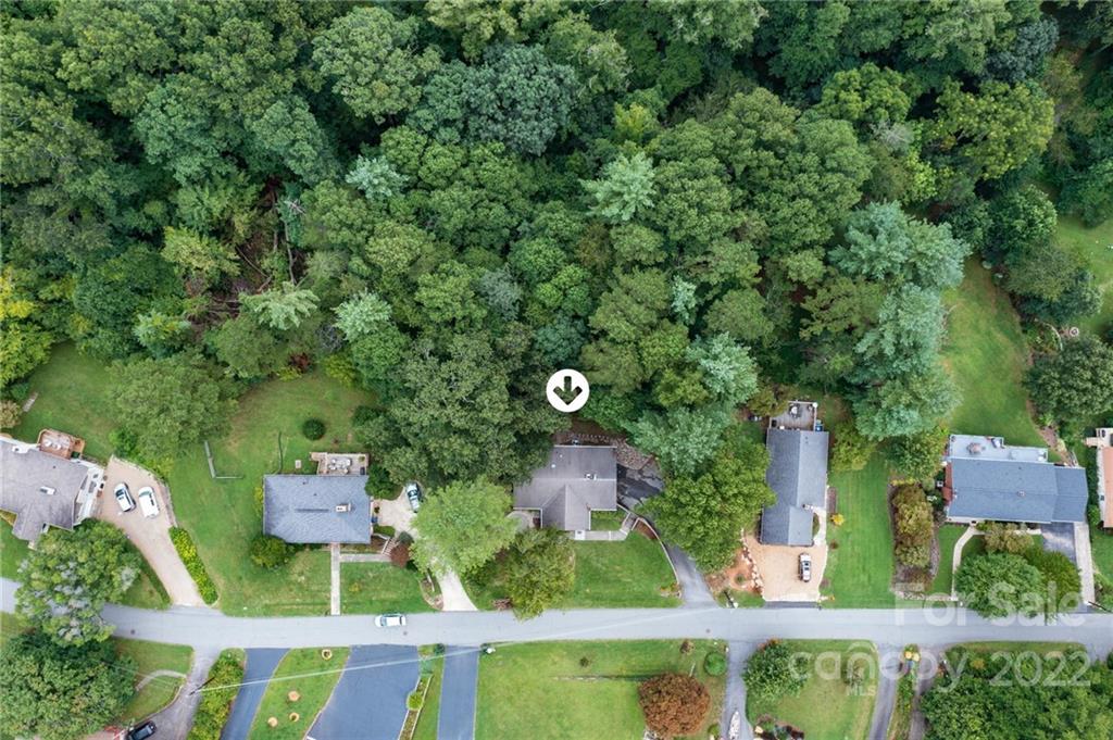 69 Gibson Road Asheville, NC 28804 - Photo 3 of 30 Gallery Image 3