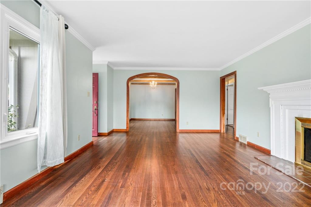 69 Gibson Road Asheville, NC 28804 - Photo 9 of 30 Gallery Image 9