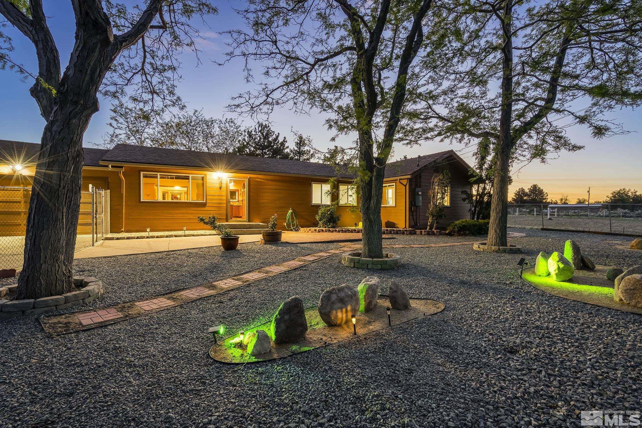 15781 Fawn Lane Reno, NV 89511 - Photo 3 of 40 Photo 3