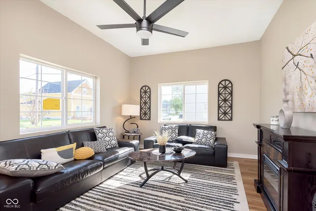 $169,900 | 1609 South G Street, Elwood, IN 46036