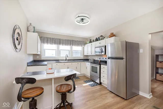 $169,900 | 1609 South G Street, Elwood, IN 46036