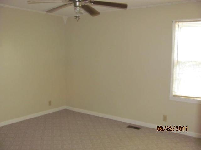 17 McAlister Road Fayetteville, TN 37334 - Photo 5 of 6 Gallery Image 5