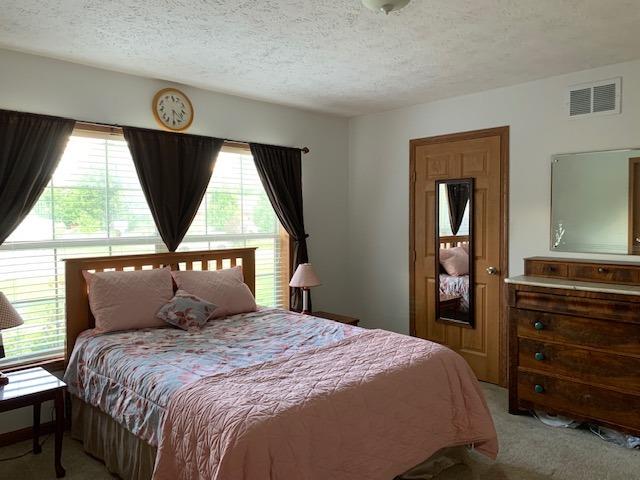 1568 Eagle Ridge Road La Porte, IN 46350 - Photo 16 of 37 640x480