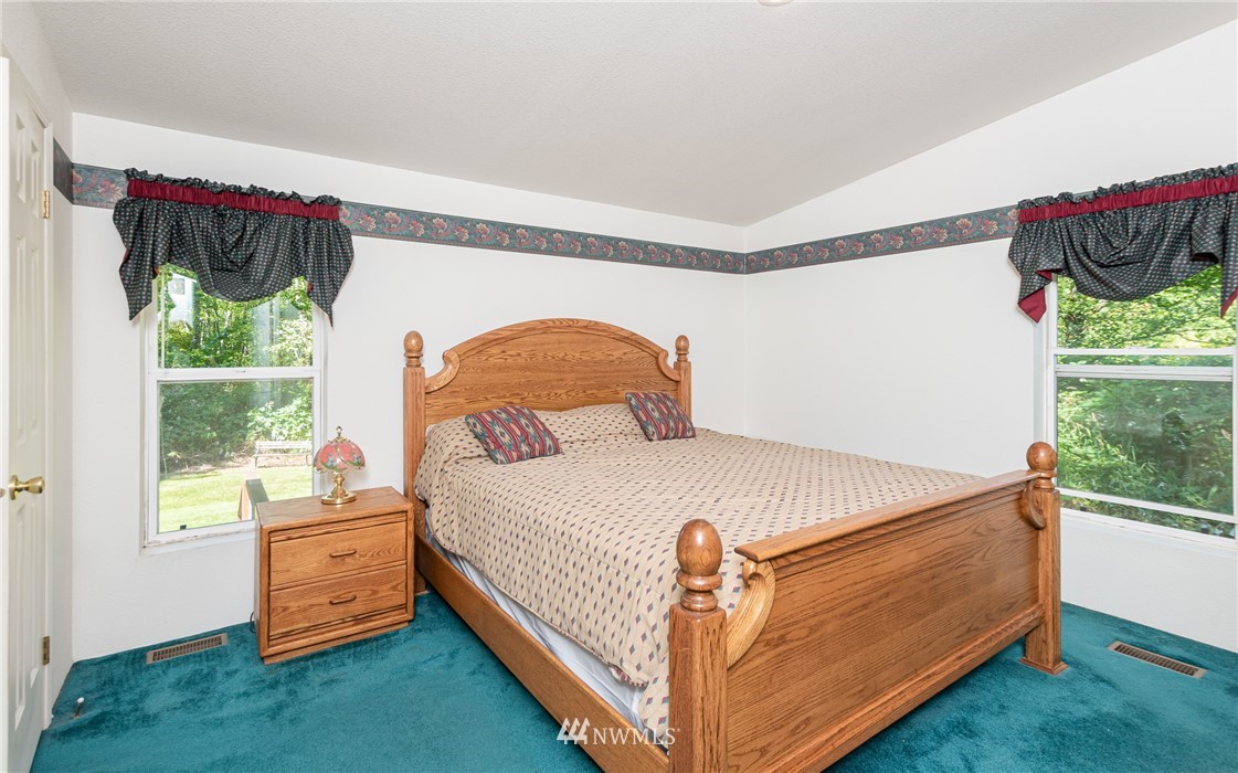 4360 Bridger Road Blaine, WA 98230 - Photo 6 of 38 Gallery Image 6