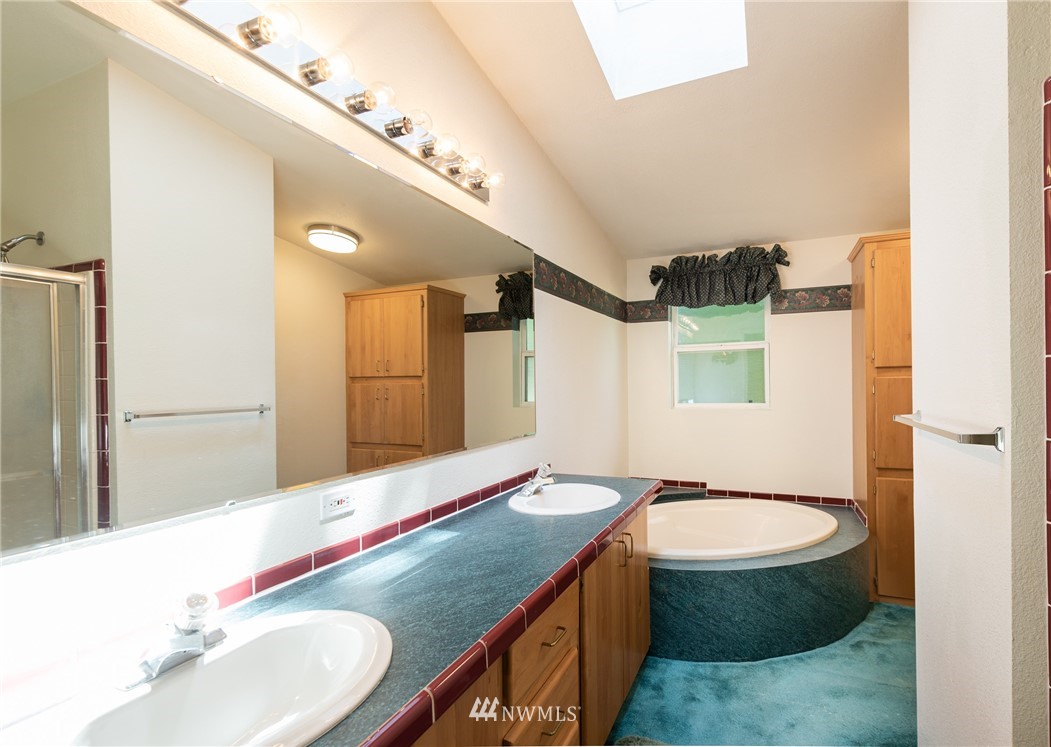 4360 Bridger Road Blaine, WA 98230 - Photo 8 of 38 Gallery Image 8