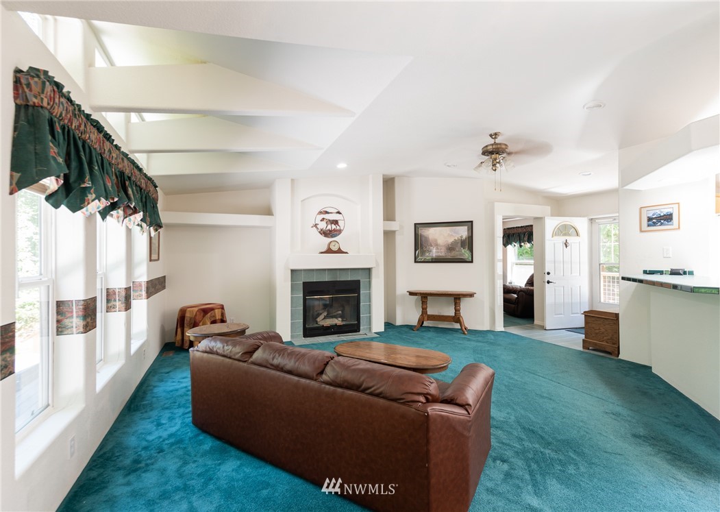 4360 Bridger Road Blaine, WA 98230 - Photo 10 of 38 Gallery Image 10