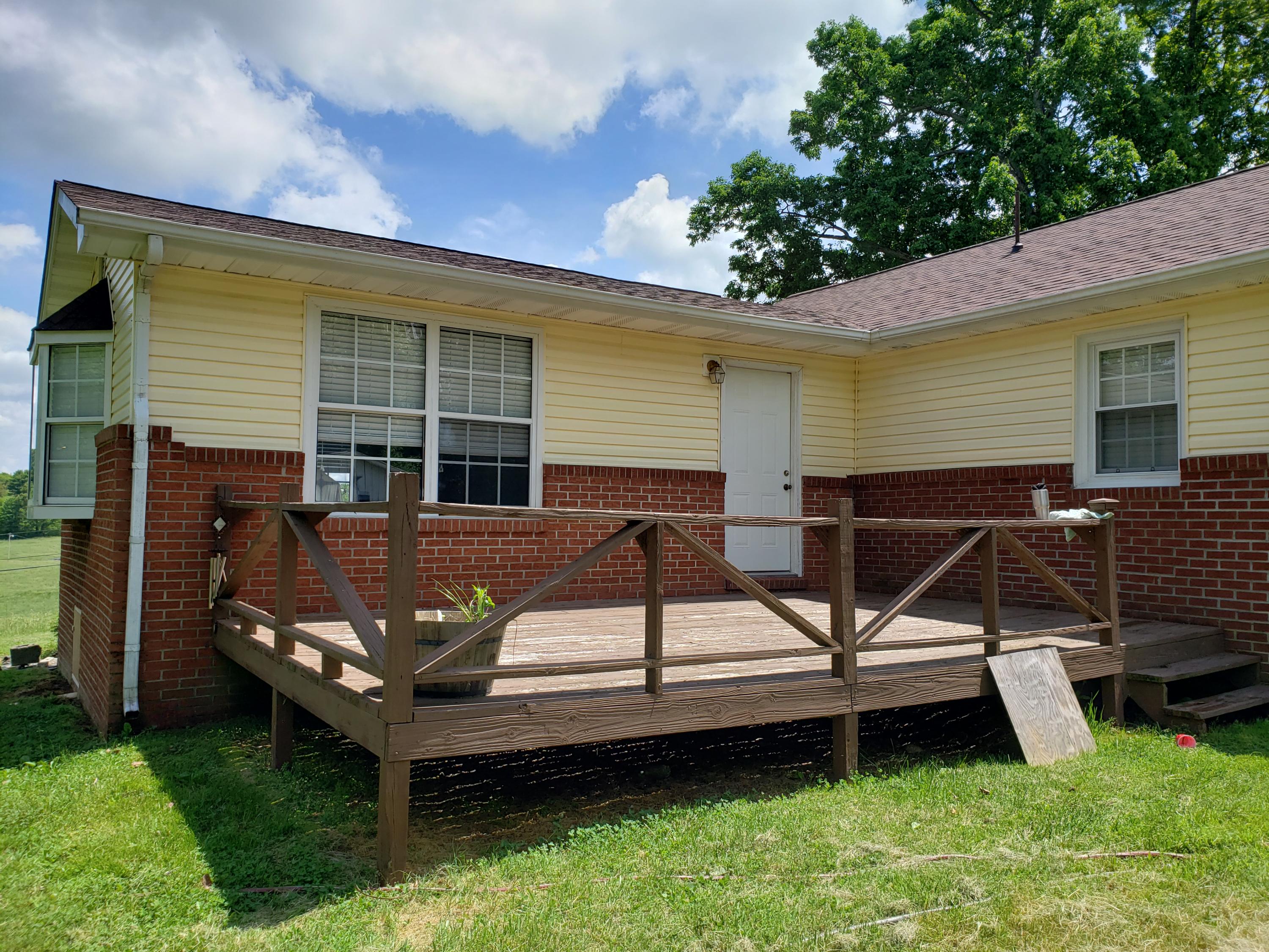 145 Holt Ridge Road Tazewell, TN 37879 - Photo 3 of 23 20190510_131721