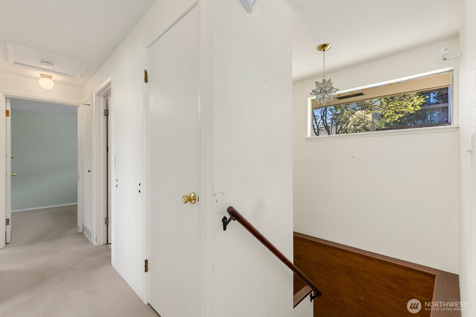 11218 35th Avenue Southwest Seattle, WA 98146 - Photo 12 of 36