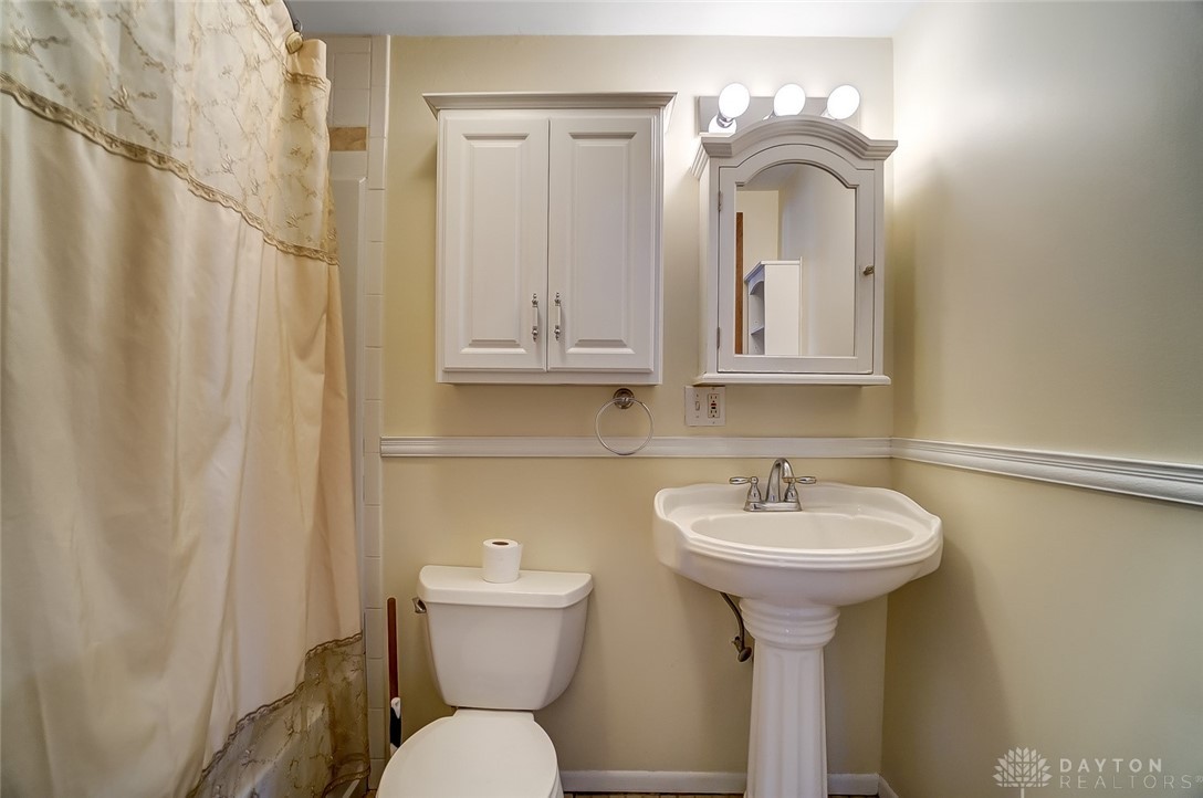 4667 Broadway Road Springfield, OH 45502 - Photo 19 of 61 Gallery Image 19