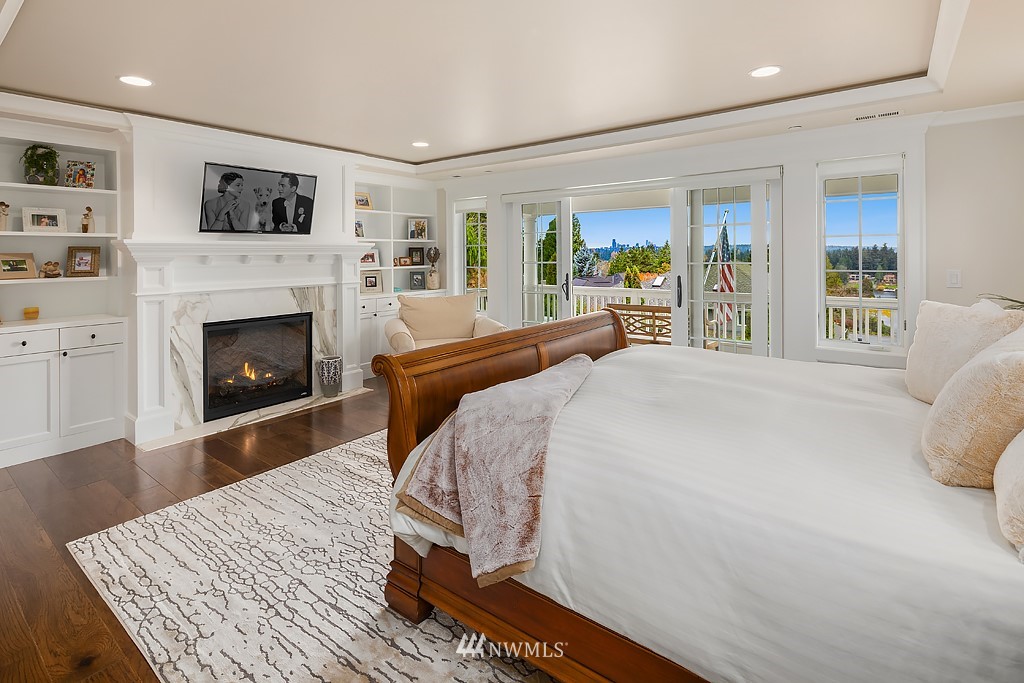 9262 Points Drive Northeast Yarrow Point, WA 98004 - Photo 16 of 40