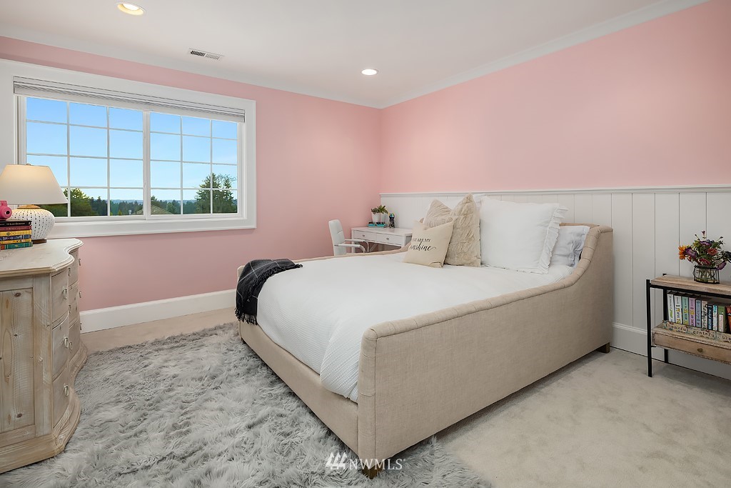 9262 Points Drive Northeast Yarrow Point, WA 98004 - Photo 23 of 40