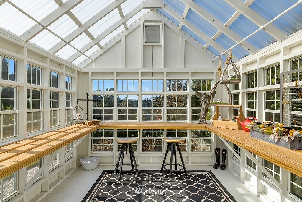 9262 Points Drive Northeast Yarrow Point, WA 98004 - Photo 31 of 40