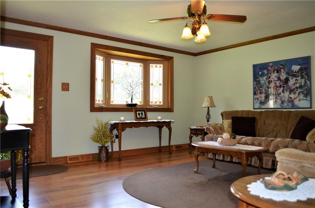 210 Jones Road Cabot, PA 16023 - Photo 4 of 25