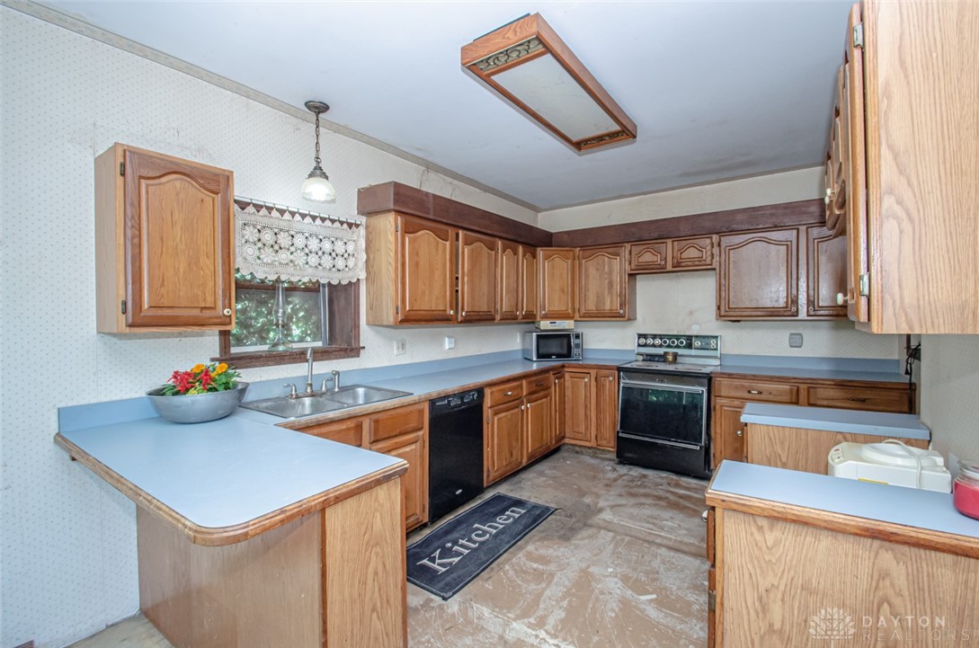 906 Henley Road South Richmond, IN 47374 - Photo 19 of 49 Gallery Image 19