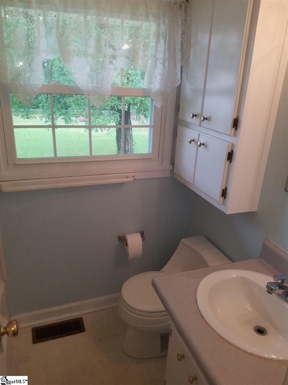 116 Vaughan Street Greer, SC 29651 - Photo 22 of 36 Gallery Image 22