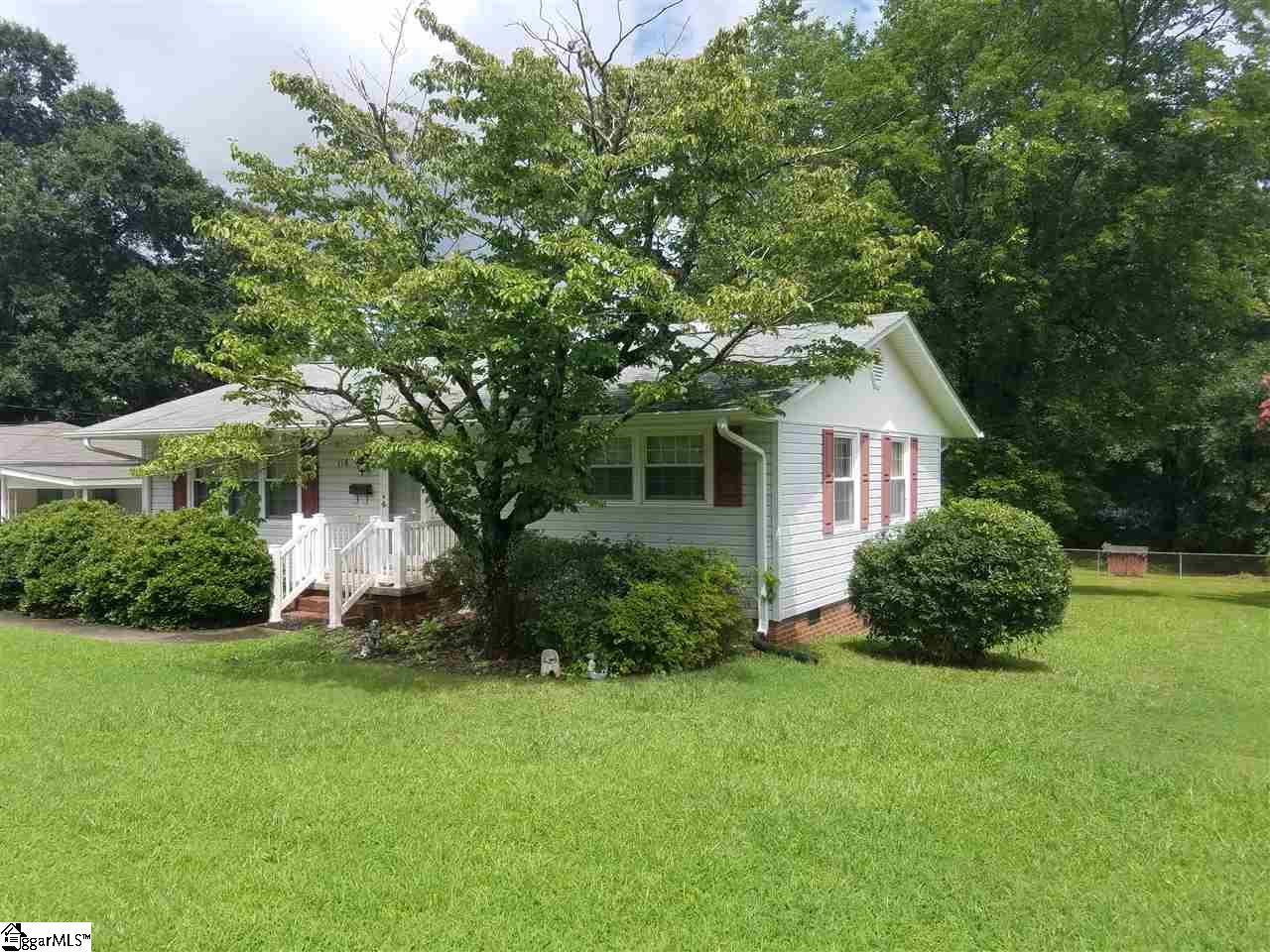 116 Vaughan Street Greer, SC 29651 - Photo 5 of 36 Gallery Image 5