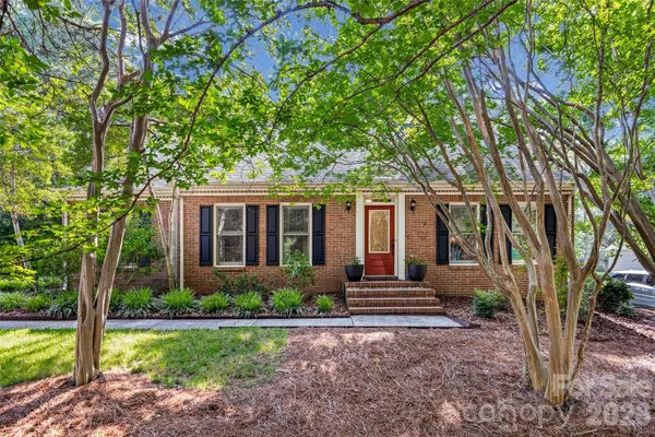$475,000 | 11701 Harrowfield Road, Charlotte, NC 28226