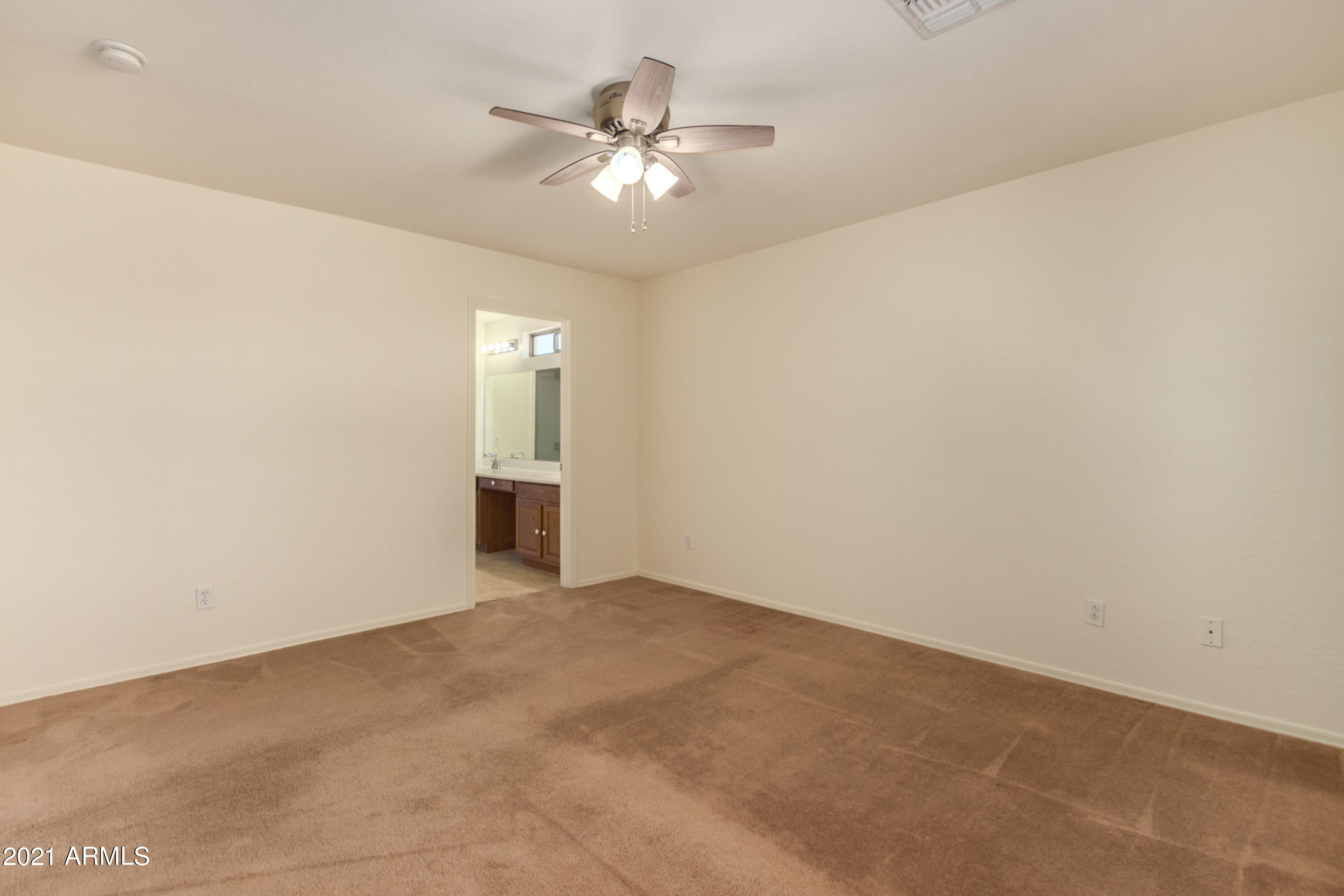 8622 West Riley Road Tolleson, AZ 85353 - Photo 21 of 26 Riley-21