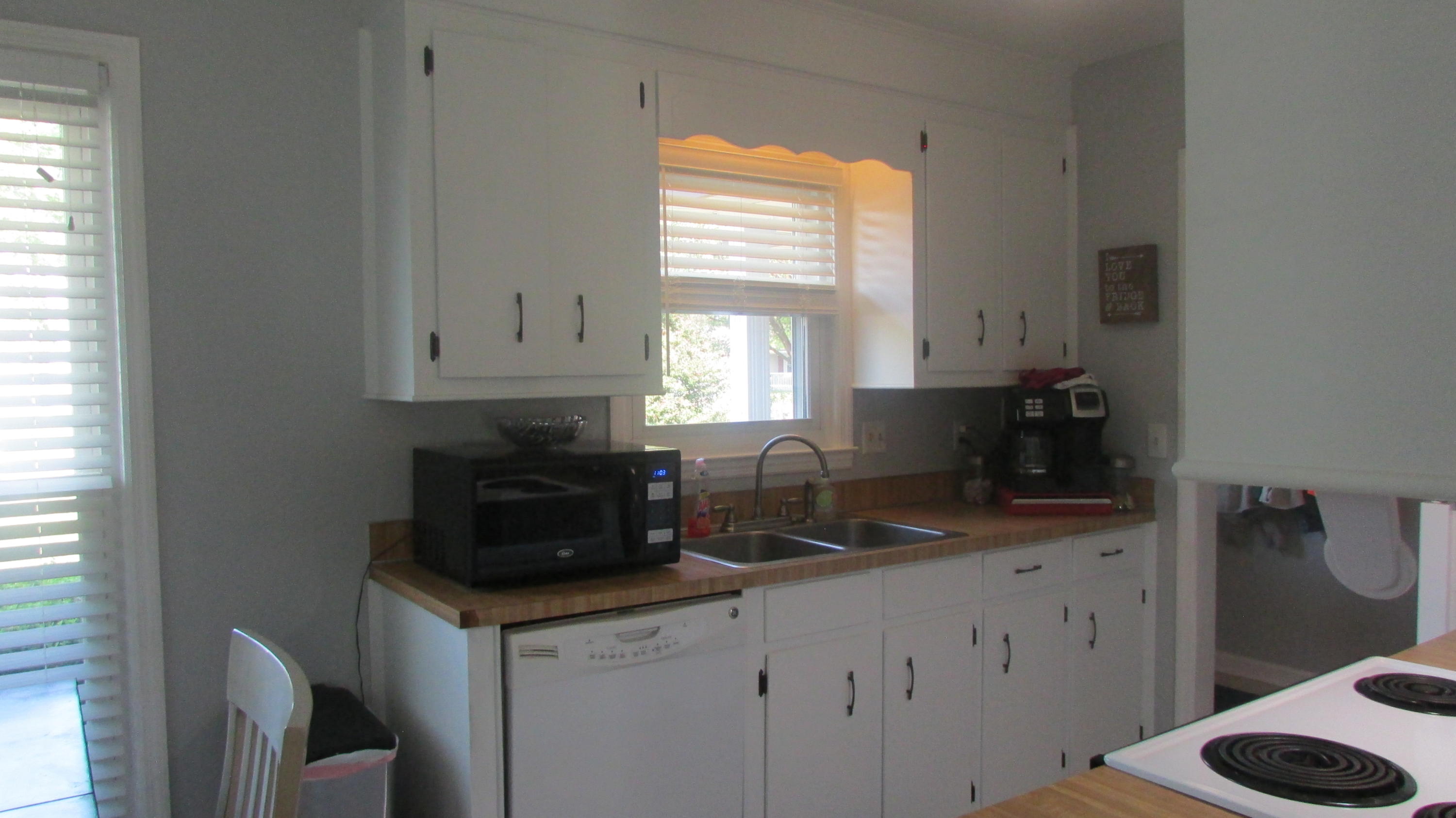 501 Longleaf Road Summerville, SC 29486 - Photo 8 of 25 IMG_4275