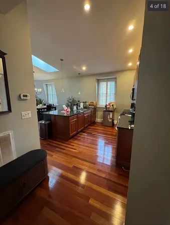 $4,200 | 176 Dorchester Street, Unit 3, Boston, MA 02127