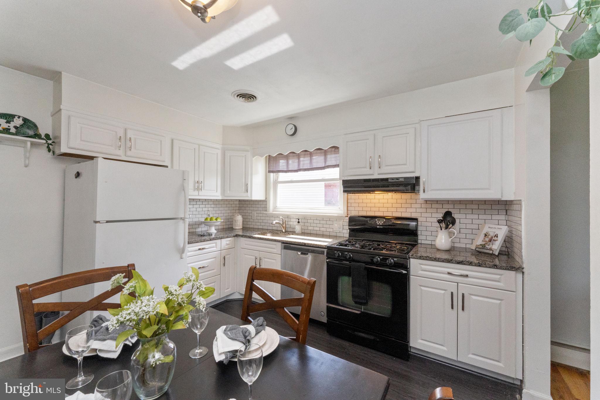 868 Elm Road Hellertown, PA 18055 - Photo 8 of 30 Gallery Image 8