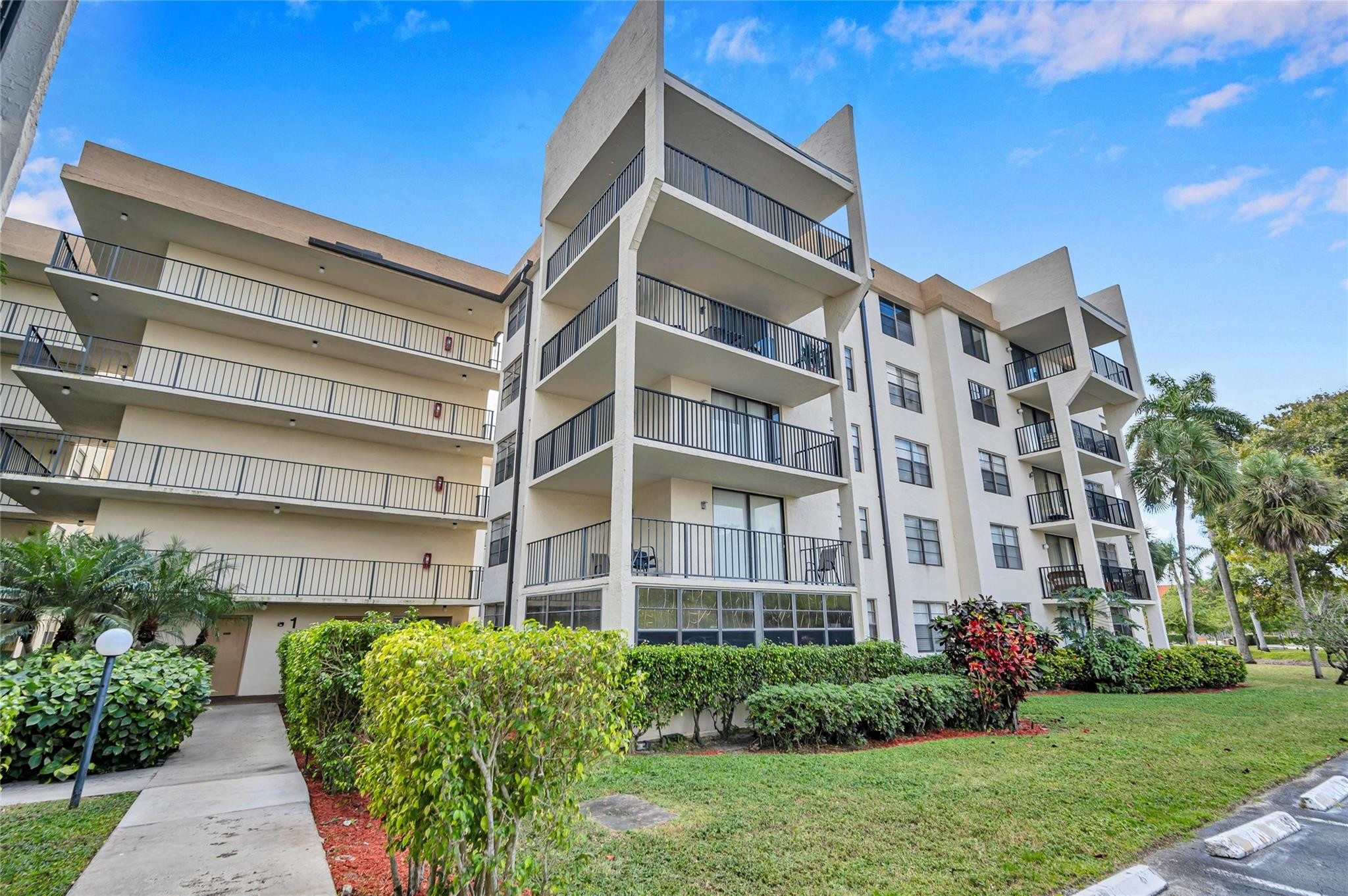 6193 Rock Island Road, Unit 512 Tamarac, FL 33319 - Photo 27 of 35 Photo 27